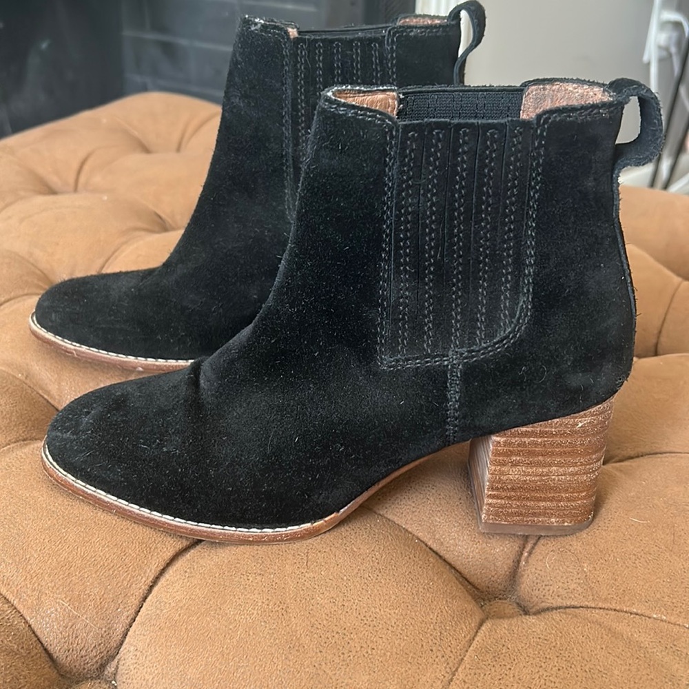 Suede ankle boots